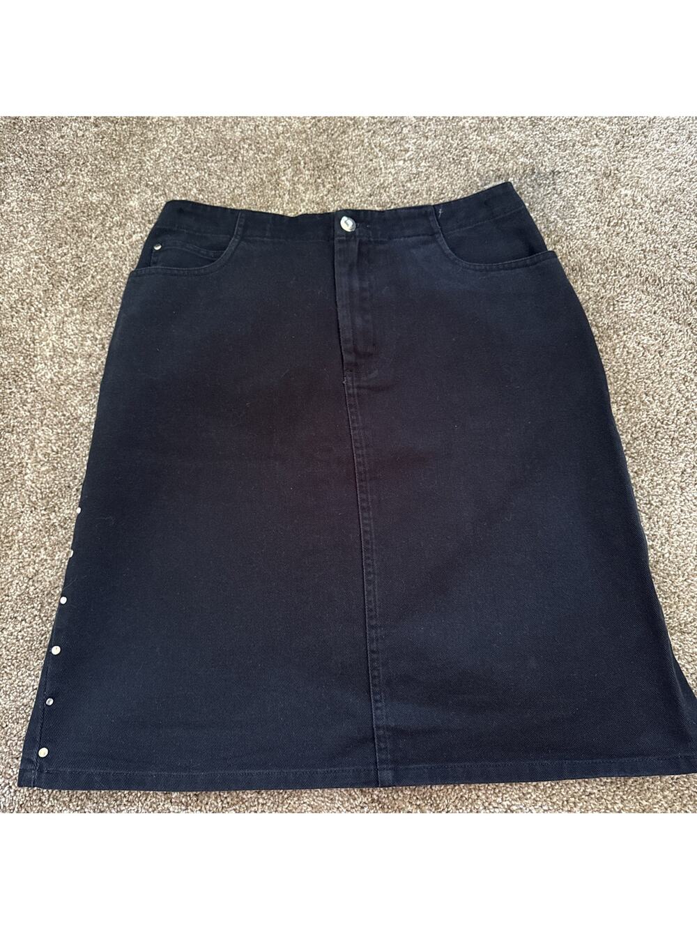 Faded Glory Women's Denim Black‎ Skirt Size 10 Jewel Side Accents